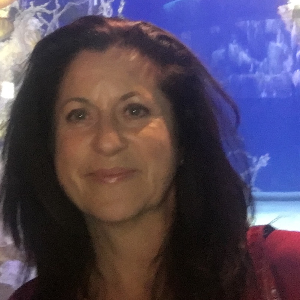 Meet your Posher, Myrna